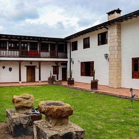 Casona Quesada Hotel Suesca Buitenkant foto