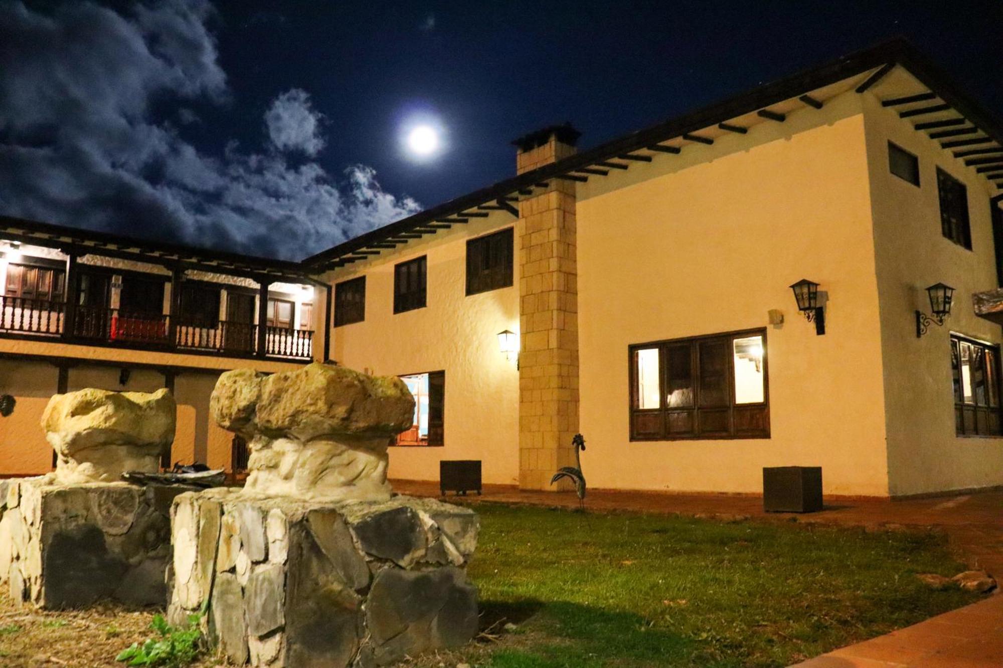 Casona Quesada Hotel Suesca Buitenkant foto