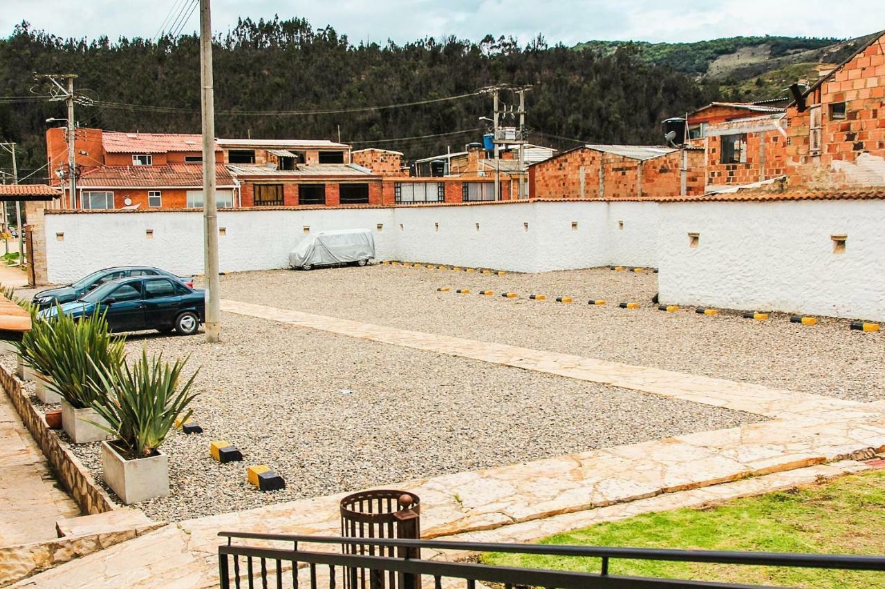 Casona Quesada Hotel Suesca Buitenkant foto